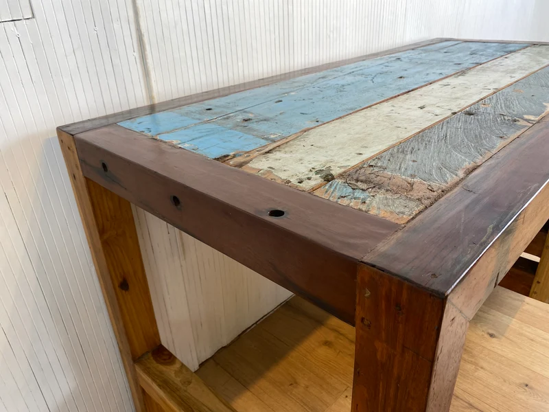 Boatwood by WMK # Sehr schöner & robuster Schreibtisch aus altem Bootsholz, ein handgefertigtes Unikat aus massivem Teakholz