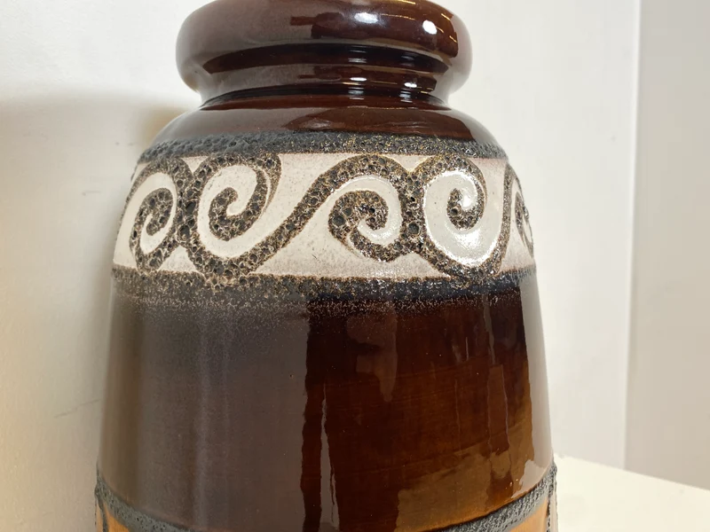 WMK Besonders schöne und sehr gut erhaltene XXL (54cm) Mid-Century Keramik Vase Modell 284-53 von Scheurich
