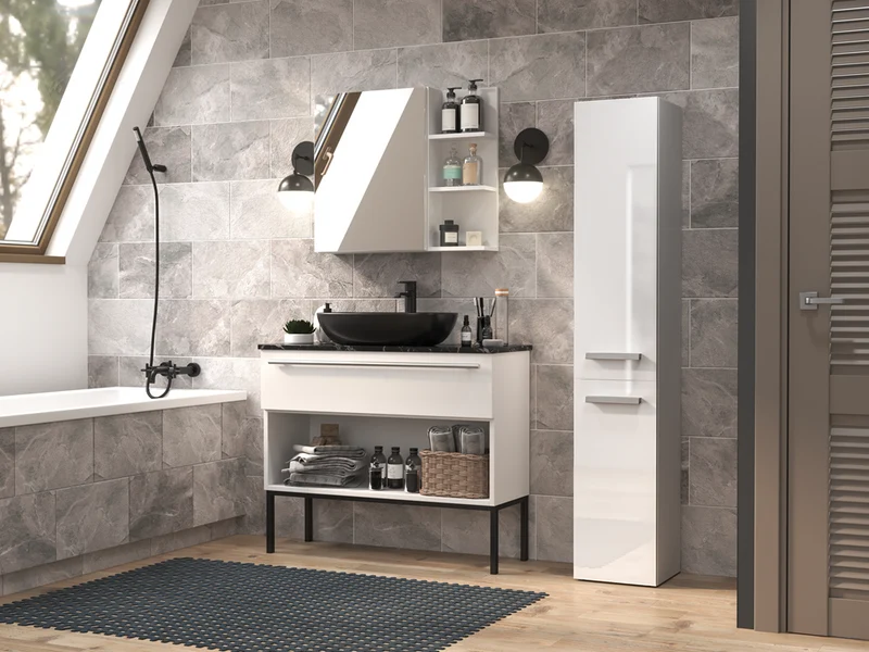 BADEZIMMERREGAL NEL IV