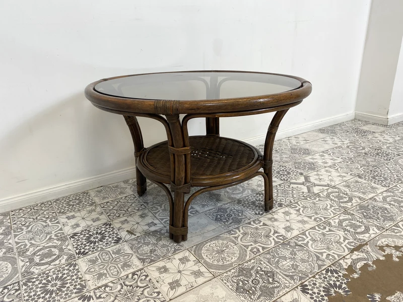 WMK Kultiger runder italienischer Mid-Century Couchtisch in gutem Zustand mit Bambusgestell , intakter Glasplatte & Ablage
