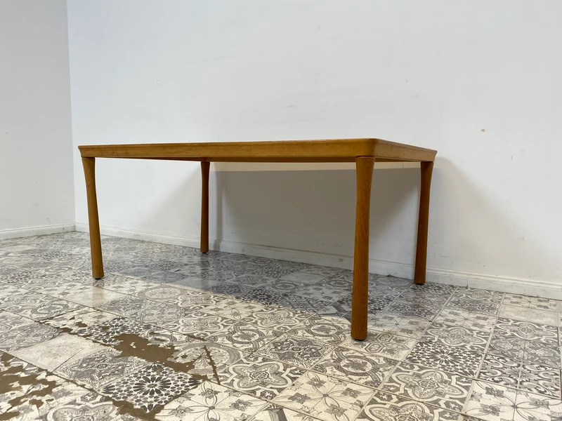 WMK Formschlichter und sehr gut erhaltener skandinavischer Designercouchtisch von Folke Ohlsson für Tingstöms