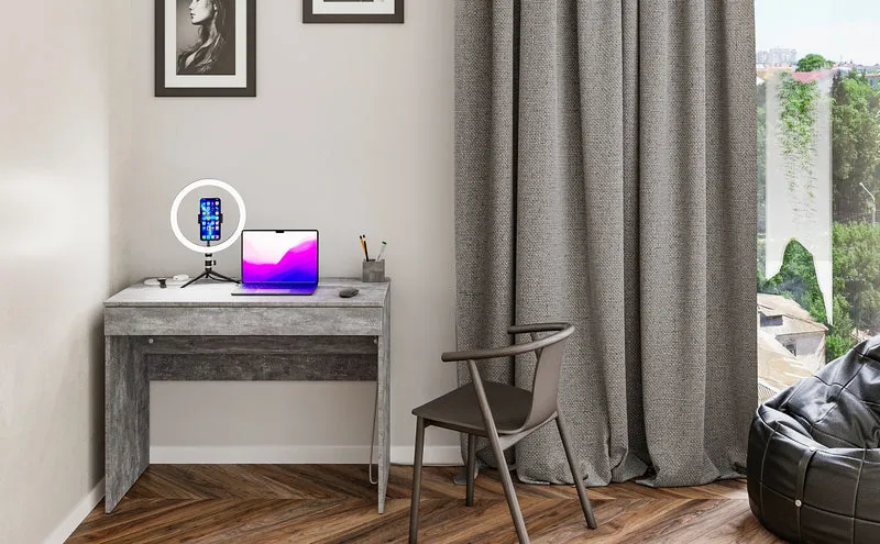 Desk Milan