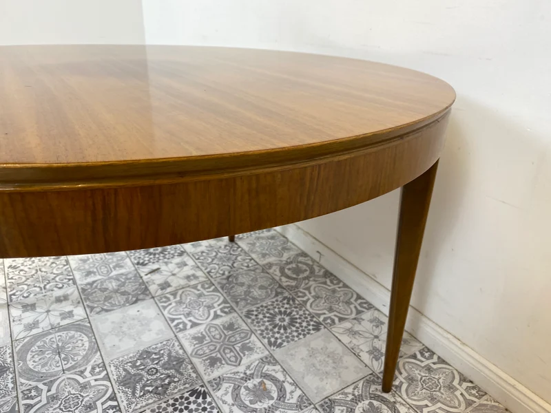 WMK Besonders schöner & sehr gut erhaltener runder skandinavischer Designer Couchtisch von Ole Wanscher für AJ Iversen aus den 1950ern