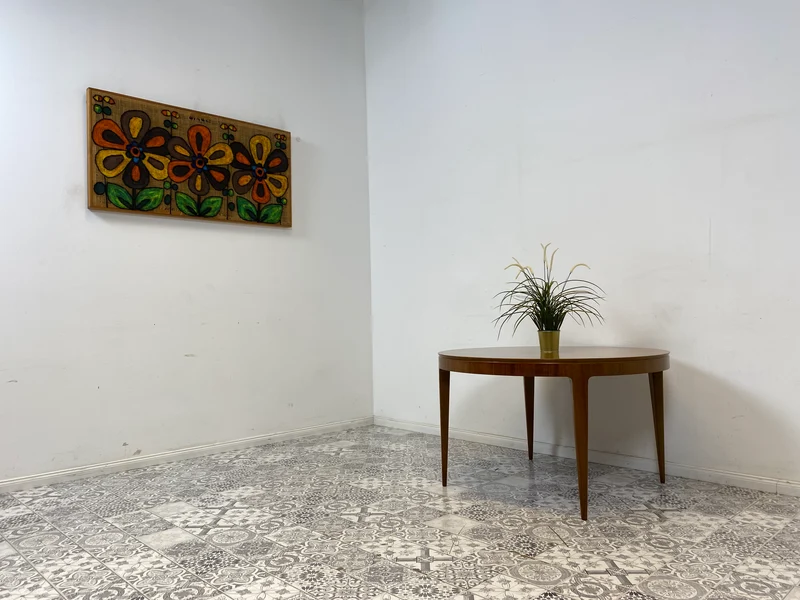 WMK Besonders schöner & sehr gut erhaltener runder skandinavischer Designer Couchtisch von Ole Wanscher für AJ Iversen aus den 1950ern