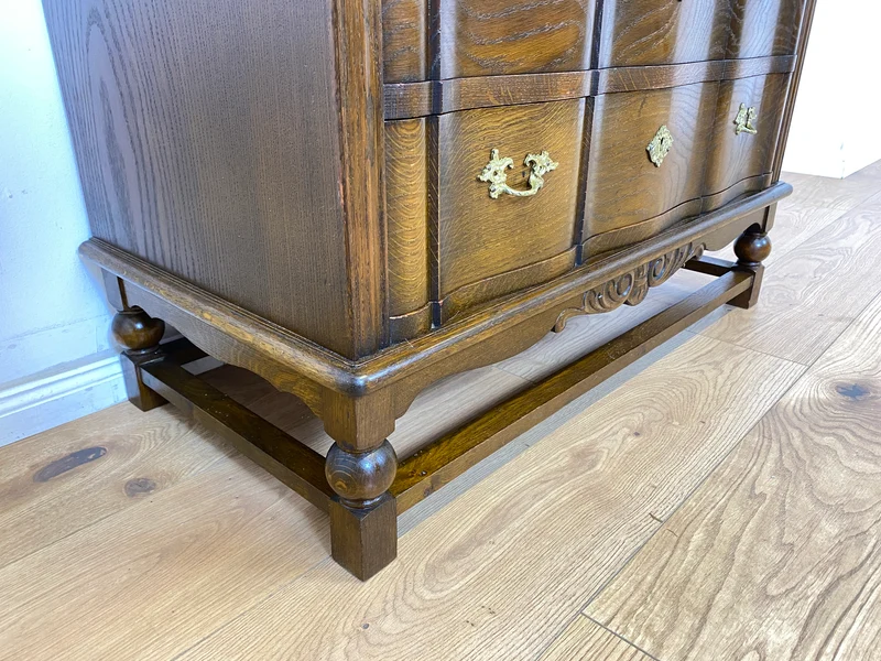 WMK Sehr gut erhaltener dänischer Vintage Schreibschrank aus vollem Holz mit schönem Bleiglas Aufsatz & edlen Messingbeschlägen