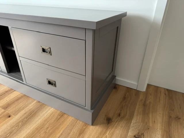 TV Schrank grau Landhaus, Lowboard grau mit Schiebetüren, Breite 250 cm