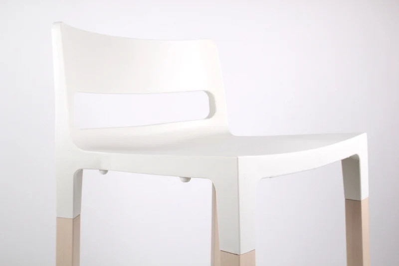 Design Barhocker mit Fußablage, Farbe leinen