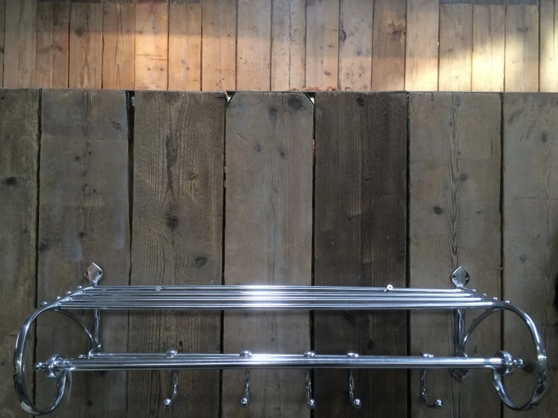 Garderobe Aluminium im Landhausstil, Garderobe Farbe Silber
