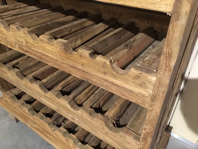 Weinschrank aus Massivholz, Weinschrank Unikat Massivholz