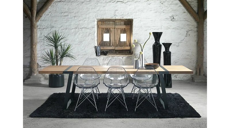 Esstisch Eiche-Natur Tischplatte, Tisch Eiche massiv, Tischbeine Metall schwarz, Maße 240 x 100 cm
