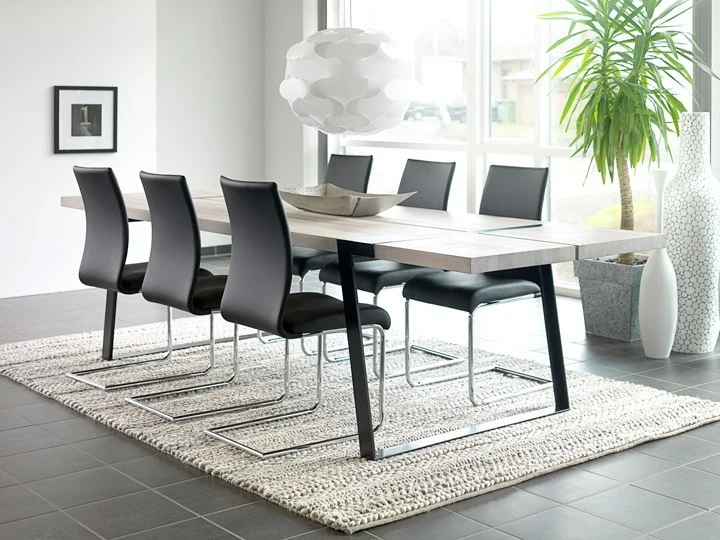 Esstisch Eiche weiß geölt, Tisch Eiche massiv weiß, Tischbeine Metall schwarz, Maße 240 x 100 cm