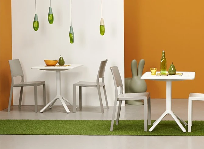 Stuhl grau, Outdoor Stuhl hellgrau, Gartenstuhl grau Kunststoff stapelbar