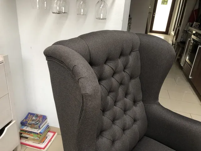 Stuhl anthrazit gepolstert Landhausstil, Stuhl Chesterfield Farbe anthrazit