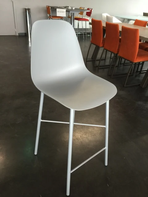Barstuhl weiß, Barstuhl PRO Metall-Kunststoff weiß, Sitzhöhe 65 cm