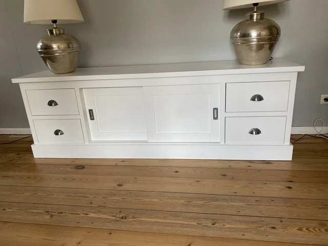 TV Schrank weiß Landhaus , Lowboard weiß mit Schiebetüren, Breite 200 cm
