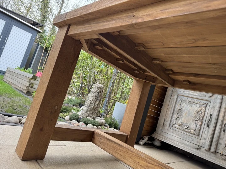 Gartentisch Landhaus, Esstisch Massivholz, Tisch Holz massiv, Länge 250 cm