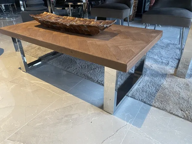 Couchtisch braun, Couchtisch verchromte Tischbeine, Breite 120 cm