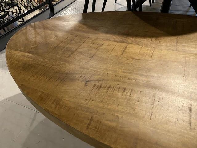Couchtisch oval braun, ovaler Couchtisch Naturholz, Breite 130 cm