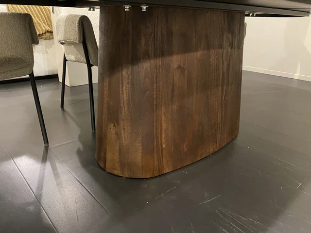 Esstisch braun Holz, Tisch Ellips Holz, Esstisch Ellips, Breite 250 cm