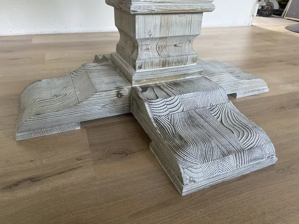 Runder Tisch Massivholz, Esstisch rund Holz, Holztisch im Landhausstil, Durchmesser 130 cm
