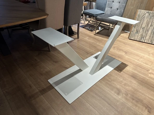 Tischgestell schwarz Metall Industriedesign, Metalltischgestell schwarz Industriedesign, Breite 135 cm