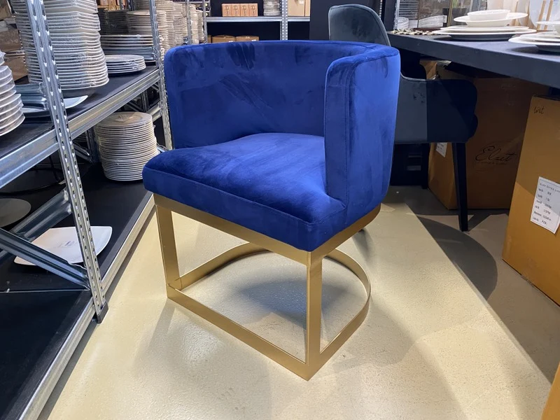 Stuhl blau-Gold, Stuhl mit Armlehne blau (Ausverkauft)