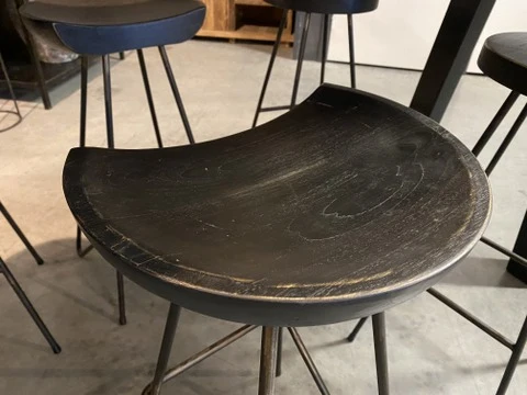 Barhocker schwarz Industriedesign, Tresenhocker Holz-Metall, Sitzhöhe 81 cm