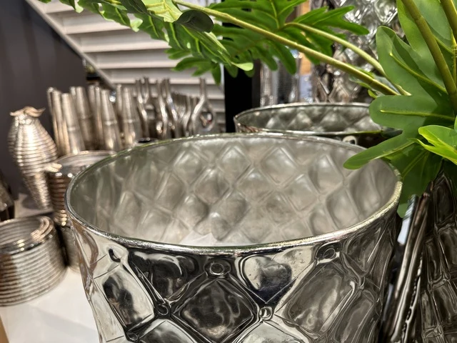 Bodenvase Silber, Bodenvase Metall groß, Vase Silber, Höhe 100 cm