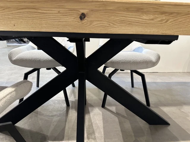 Tisch ausziehbar Eiche, Esstisch ausziehbar Eiche massiv, ausziehbarer Tisch Landhausstil, Länge 180-280 cm