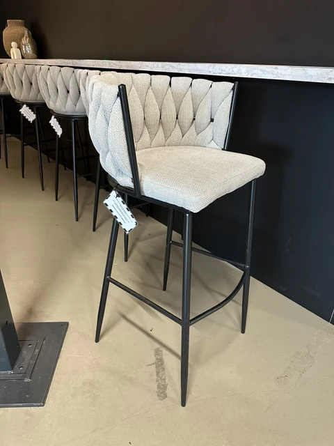 Barstuhl beige, Barstuhl Metall-Gestell schwarz, Sitzhöhe 75 cm