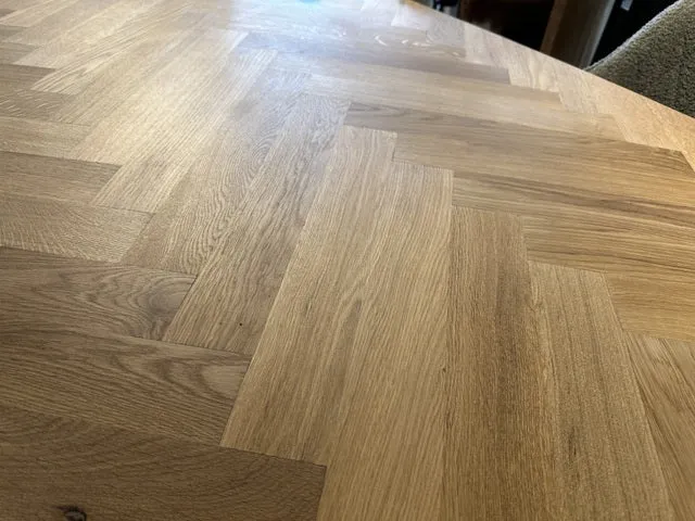 Esstisch Fischgrätmuster Tischplatte Eiche, Tisch Eiche-Tischplatte, Länge 280 cm