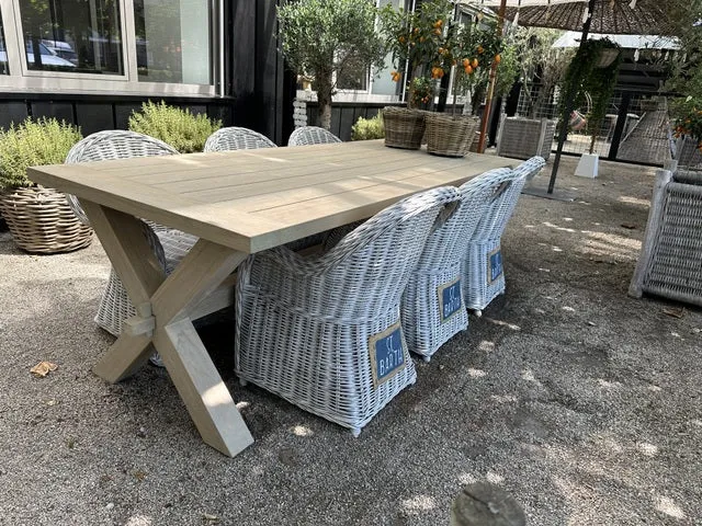 Gartentisch Massivholz, Esstisch Holz für Outdoor geeignet, Länge 240 cm