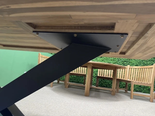 Gartentisch Massivholz, Gartentisch Teakholz massiv, Gartenesstisch Metall-Gestell, Länge 240 cm