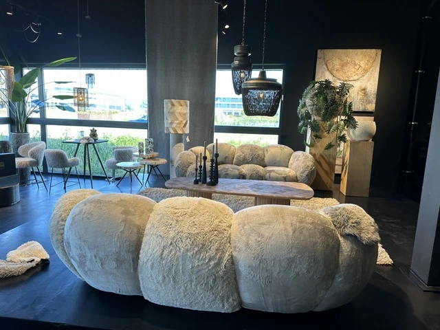 2-3 Sitzer Sofa beige Kunstfell, Sitzsofa beige Plüsch, Breite 238 cm