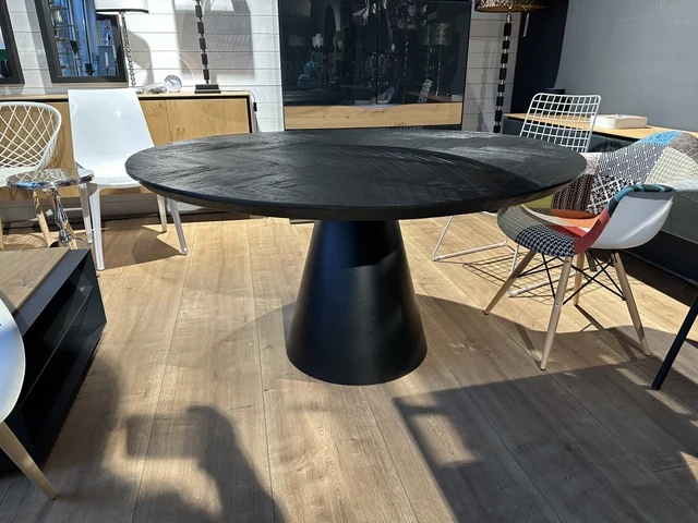 Tisch schwarz rund Eiche Tischplatte, runder Esstisch Fischgrätenmuster rund, Esstisch schwarz, Durchmesser 120 cm