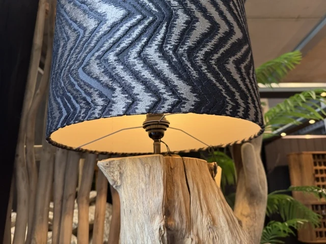 Stehlampe Naturholz mit Lampenschirm, Stehleuchte mit Lampenschirm, Höhe ca. 200 cm