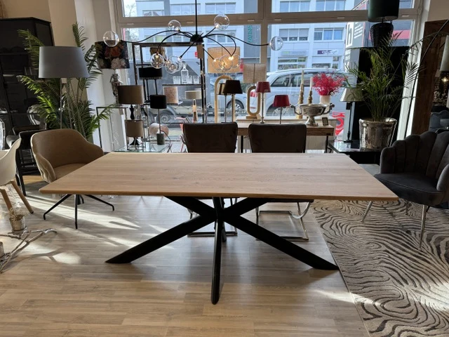 Esstisch Eiche massiv, Tisch Eiche Metall Tischgestell, Länge 200 cm