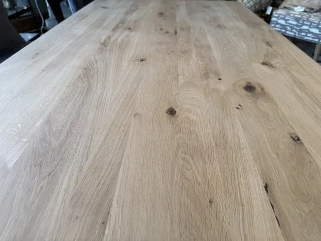 Esstisch Eiche massiv, Tisch Eiche Metall Tischgestell, Länge 200 cm