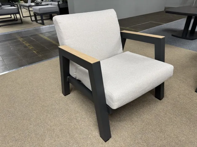 Lounge anthrazit, Lounge Set ein Gartensofa, zwei Gartensessel, ein Gartencouchtisch