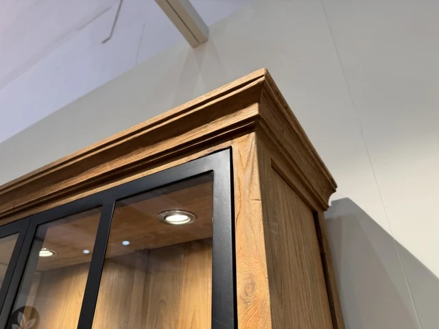 Vitrine Teak mit LED Beleuchtung, Geschirrschrank Teak, Schrank mit Beleuchtung Massivholz Teak, Breite 108 cm