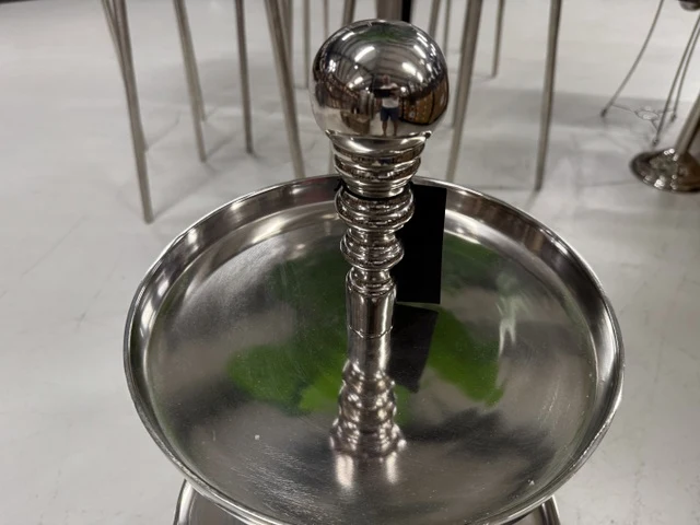 Etagere Silber, Etagere rund, Höhe 96 cm