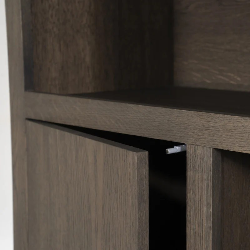 Wohnzimmerschrank braun Eiche furniert, Bücherregal braun Eiche furniert, Schrank braun Holz, Breite 120 cm