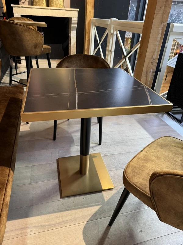 Bistrotisch Gold-schwarz, Bistrotisch Keramik schwarz, Maße 70x70 cm