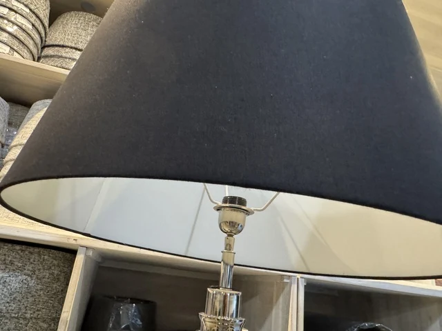 Stehlampe Silber, Stehleuchte mit schwarzem Lampenschirm, Höhe 170 cm