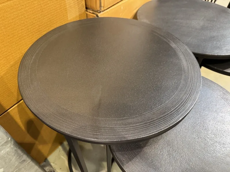Beistelltische 2er Set Metall schwarz, Beistelltisch schwarz Metall, Durchmesser 35-40 cm