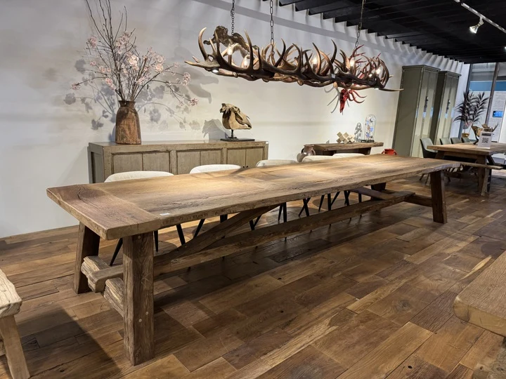 Esstisch Alteiche, Esstisch Altholz Eiche Landhaus, Tisch Alteiche Landhausstil, Länge 320 cm
