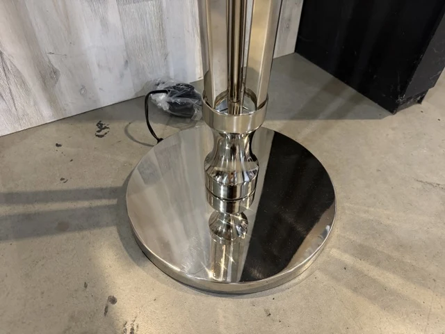 Stehlampe Silber, Stehleuchte mit Lampenschirm schwarz, Höhe 160 cm