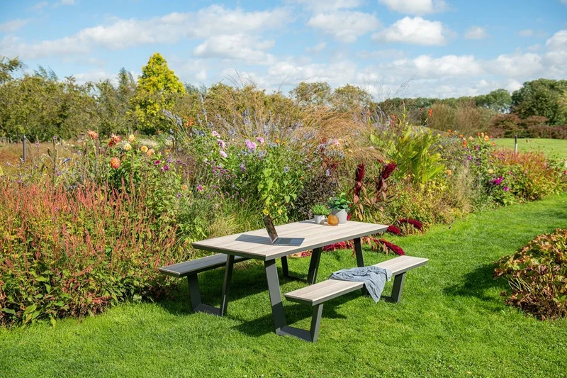 Gruppensitzbank grau, Sitzgruppe Aluminium anthrazit, Picknick Gartentisch mit Bank anthrazit, Länge 280 cm