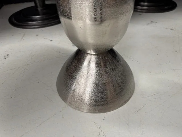 Beistelltisch rund Silber, runder Metall-Beistelltisch Alu, Durchmesser 29 cm