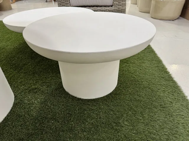 Garten-Couchtisch weiß, Gartentisch weiß Beton, Couchtisch weiß Beton, Durchmesser 70 cm